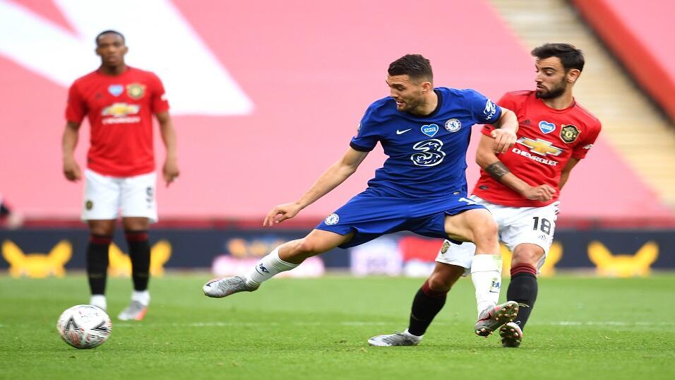 Matteo Kovacic tackles Bruno Fernandes